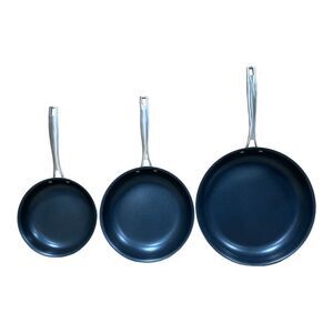 Member's Mark 3-Piece Hard Anodized Fry Pan Set, Grey